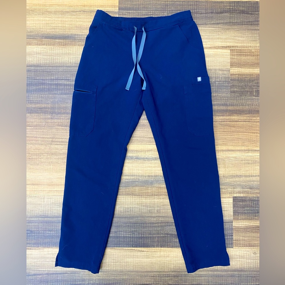 Figs Women's Navy Blue Scrub Jogger Pants